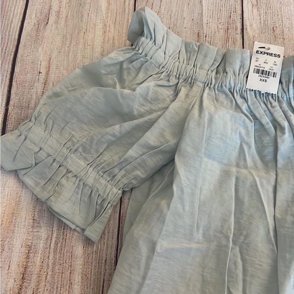 NWT light mint / sage green off the shoulder express top size xxs - Picture 2 of 3